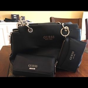 Guess purse and matching wallet